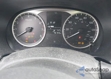 2019 Nissan Kicks S z USA, uszkodzony, nr VIN 3N1CP5CU2KL538163